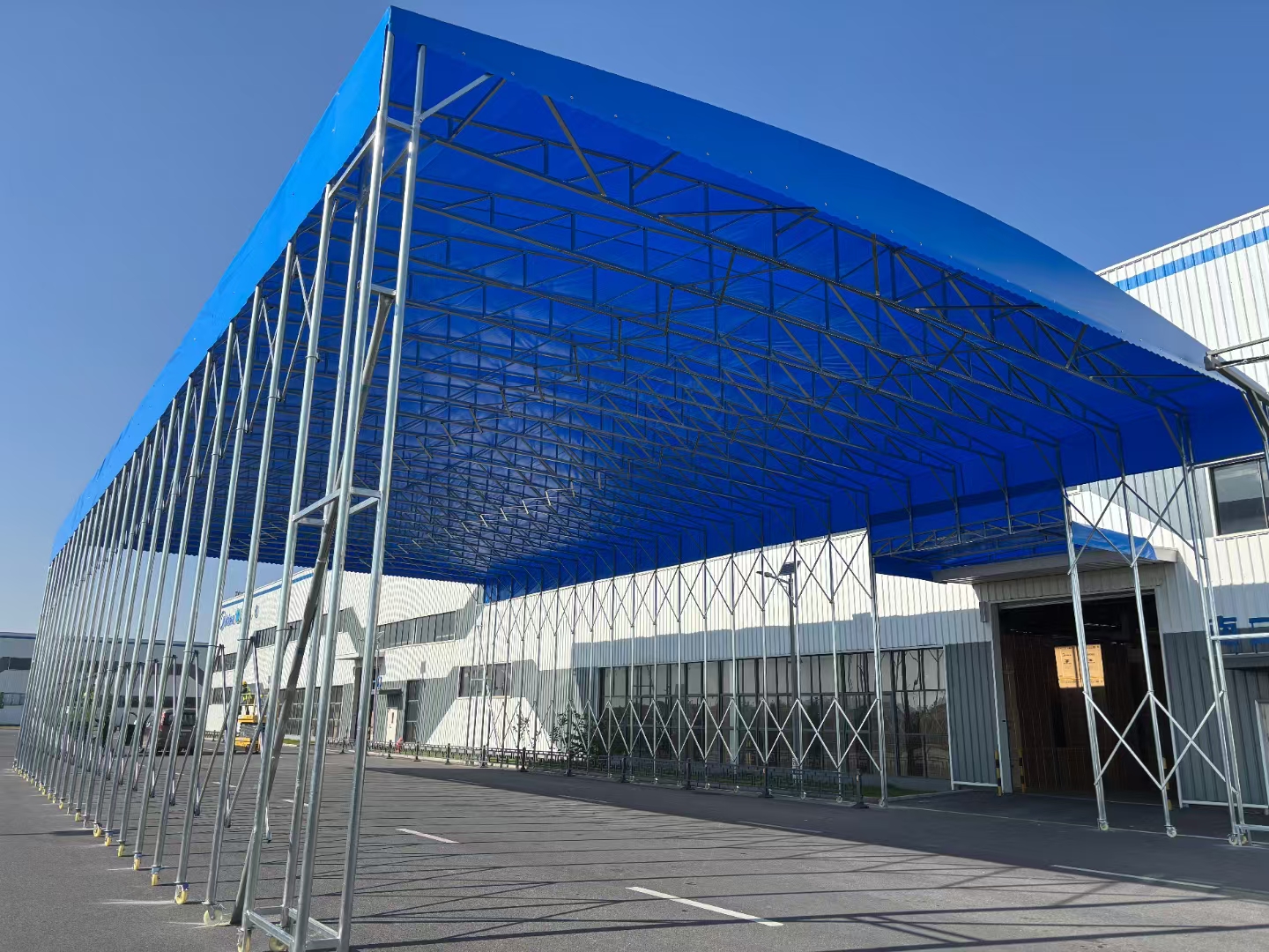 手動推拉雨棚 (7).jpg