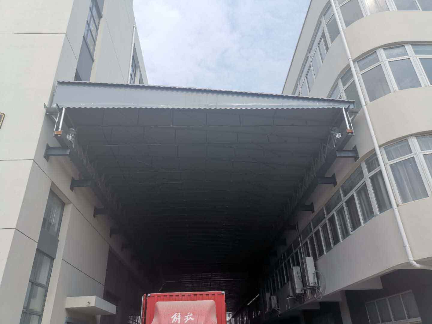 電（diàn）動推拉雨篷